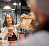 6%から12%へのVAT増税計画を大幅見直し